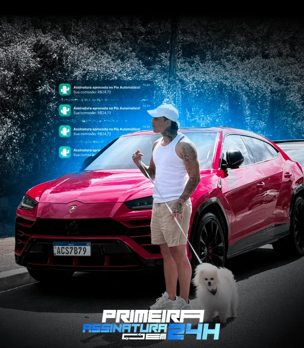 Caio Martins ao lado de um carro vermelho